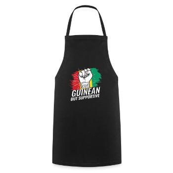Pas guinéen mais un drapeau de la République de Guinée favorable - Tablier de cuisine - noir - Devant - AI Model Male 185 dark (185cm)