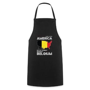 Geboren in Belgien Belgien Amerikanisch USA - Kochschürze - Schwarz - Vorne - AI Model Male 185 dark (185cm)