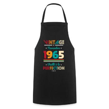 Anniversaire 60 ans - Vintage - Novembre 1965 - Tablier de cuisine - noir - Devant - AI Model Male 185 dark (185cm)