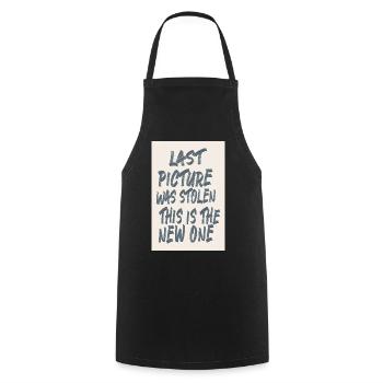 La dernière photo était du grunge volé fait main - Tablier de cuisine - noir - Devant - AI Model Male 185 dark (185cm)