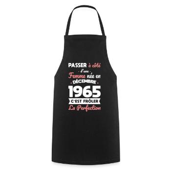 Anniversaire 60 ans - Née en Décembre 1965 - Tablier de cuisine - noir - Devant - AI Model Male 185 dark (185cm)