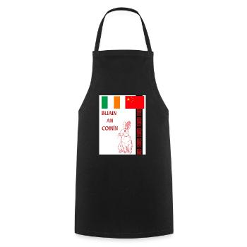 BLIAIN AN COINÍN, Année du Lapin en irlandais - Tablier de cuisine - noir - Devant - AI Model Male 185 dark (185cm)