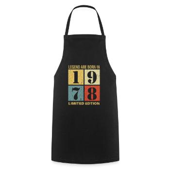 Original Calendrier 1978 Vintage anniversaire rétr - Tablier de cuisine - noir - Devant - AI Model Male 185 dark (185cm)