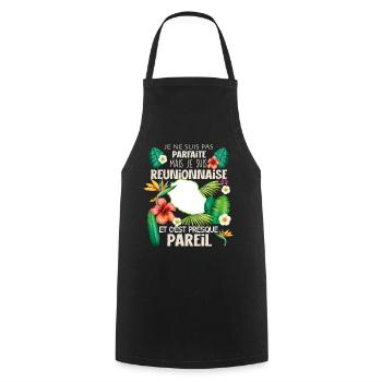 Femme Réunionnaise Parce Qu'elle le Vaut Bien - Tablier de cuisine - noir - Devant - AI Model Male 185 dark (185cm)