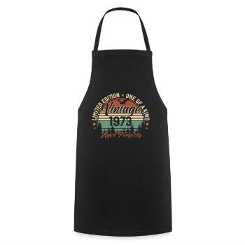 Jahrgang 1973 Retro 1973 Geburtstagsgeschenk 1973 - Kochschürze - Schwarz - Vorne - AI Model Male 185 dark (185cm)