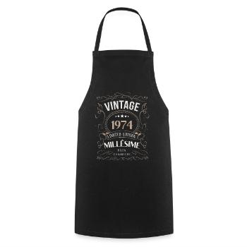 PAPA NÉ EN 1974 ANNIVERSAIRE cadeau humour vin - Tablier de cuisine - noir - Devant - AI Model Male 185 dark (185cm)