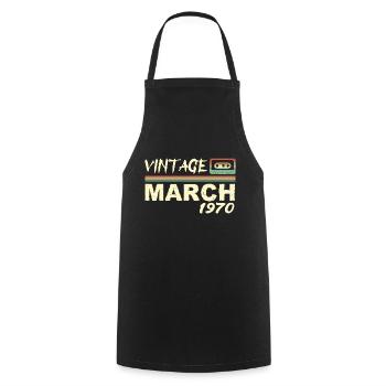 Mars 1970 - March 1970 - Tablier de cuisine - noir - Devant - AI Model Male 185 dark (185cm)