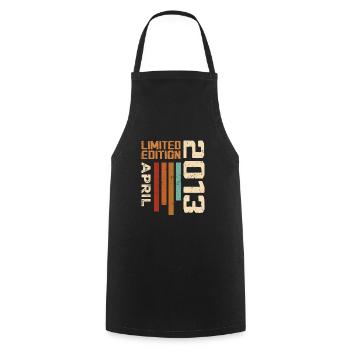 Né En Avril 2013 Cadeau D'anniversaire 2013 Retro - Tablier de cuisine - noir - Devant - AI Model Male 185 dark (185cm)