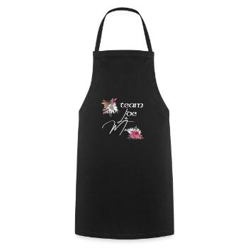 team de la Mariée evjf t-shirt assorti floral - Tablier de cuisine - noir - Devant - AI Model Male 185 dark (185cm)