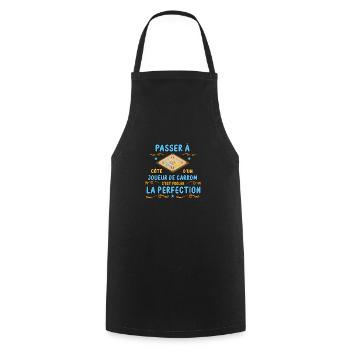 passer à coté d'un joueur de carrom drôles cadeau - Tablier de cuisine - noir - Devant - AI Model Male 185 dark (185cm)