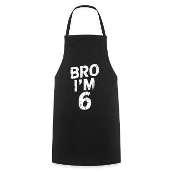 Frère, j’ai 6 ans – Design d’anniversaire cool - Tablier de cuisine - noir - Devant - AI Model Male 185 dark (185cm)
