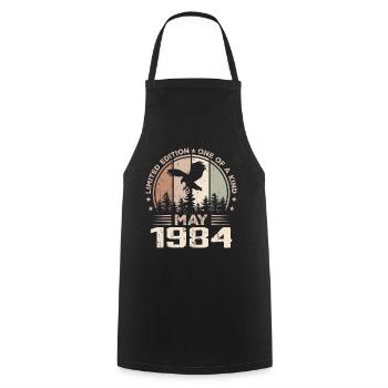 Incomparable depuis mai 1984, 40e Anniversaire - Tablier de cuisine - noir - Devant - AI Model Male 185 dark (185cm)