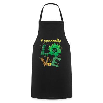 Liebe Oma Shamrock Saint Patrick Tag - Kochschürze - Schwarz - Vorne - AI Model Male 185 dark (185cm)