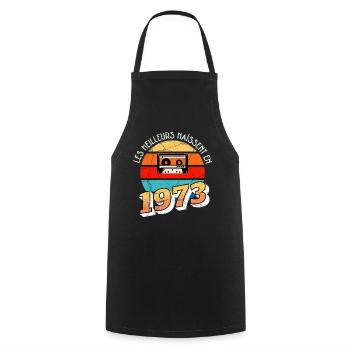 1973 anniversaire année de naissance cadeau humour - Tablier de cuisine - noir - Devant - AI Model Male 185 dark (185cm)