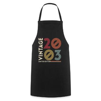Millésime 2003 Anniversaire - Tablier de cuisine - noir - Devant - AI Model Male 185 dark (185cm)