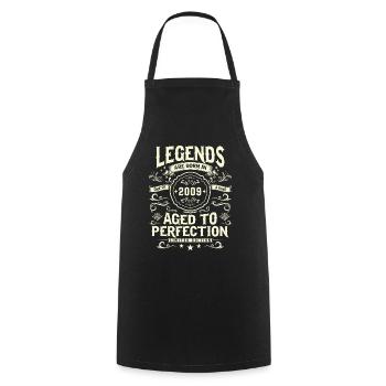 Cadeau Vintage Legends 2009 - Tablier de cuisine - noir - Devant - AI Model Male 185 dark (185cm)