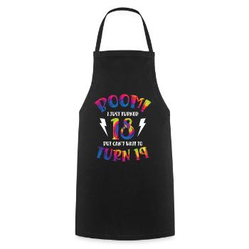 Boom Je viens d’avoir 18 ans mais je ne peux pas - Tablier de cuisine - noir - Devant - AI Model Male 185 dark (185cm)
