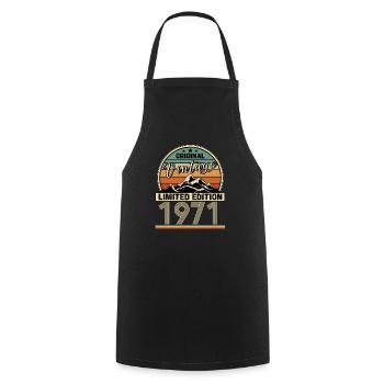 1971 - Kochschürze - Schwarz - Vorne - AI Model Male 185 dark (185cm)