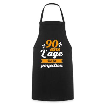 Anniversaire 90 ans - 90 Ans âge de la perfection - Tablier de cuisine - noir - Devant - AI Model Male 185 dark (185cm)
