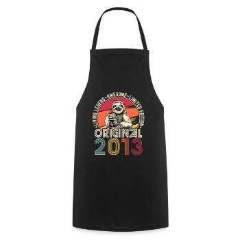2013 Birthday vintage vintage sloth gift - Cooking Apron - black - Front - AI Model Male 185 dark (185cm)