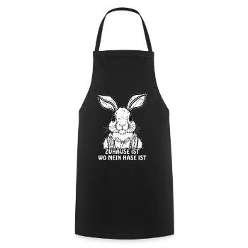 HASE ZUHAUSE IST - Kochschürze - Schwarz - Vorne - AI Model Male 185 dark (185cm)