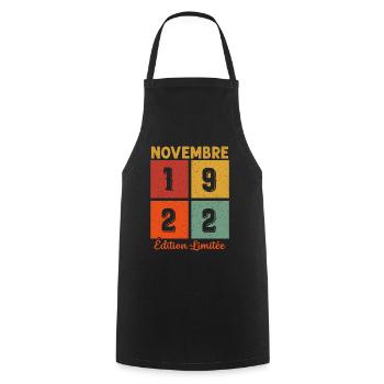 Novembre 1922 Edition limitée Cadeau Anniversaire - Tablier de cuisine - noir - Devant - AI Model Male 185 dark (185cm)