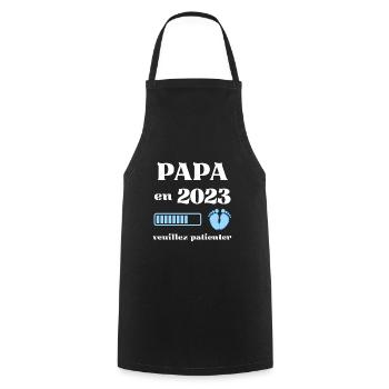 papa 2023 humour annonce grossesse père cadeau - Tablier de cuisine - noir - Devant - AI Model Male 185 dark (185cm)