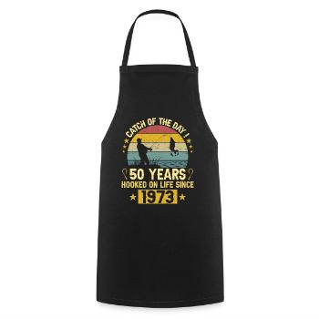 Anniversaire Pêcheur 1973 50 Ans Anniversaire - Tablier de cuisine - noir - Devant - AI Model Male 185 dark (185cm)