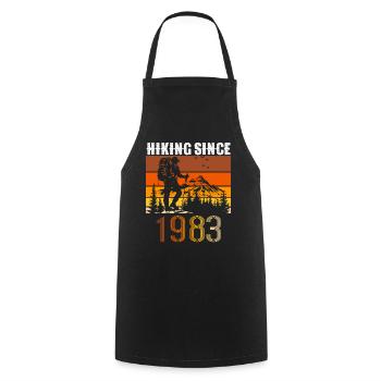 Hiking since 1983, Vintage Geburtstag Geschenk - Kochschürze - Schwarz - Vorne - AI Model Male 185 dark (185cm)