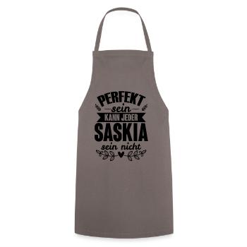 Saskia - Perfekt Sein Kann Jeder Saskia Sein Nicht - Kochschürze - Grau - Vorne - AI Model Male 185 dark (185cm)