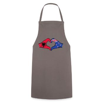 Albanie Nouvelle-Zélande drapeau mains coeur utilisé - Tablier de cuisine - gris - Devant - AI Model Male 185 dark (185cm)