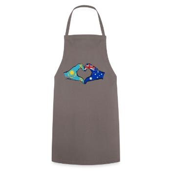 Kazakhstan Australie drapeau mains forme de coeur utilisé - Tablier de cuisine - gris - Devant - AI Model Male 185 dark (185cm)