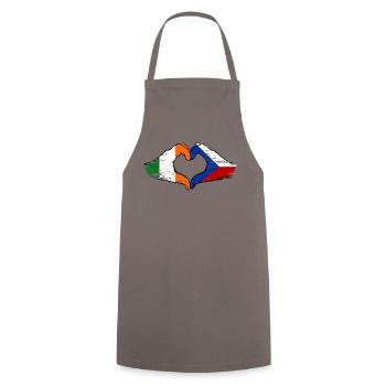 Irlande République tchèque drapeau mains coeur forme utilisé - Tablier de cuisine - gris - Devant - AI Model Male 185 dark (185cm)