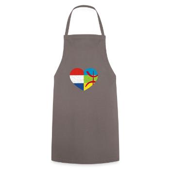 Amazigh Kabyle Niederländisches Stolzherz Tamazgha - Kochschürze - Grau - Vorne - AI Model Male 185 dark (185cm)