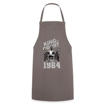 Chemise de tennis Homme 60e anniversaire 1964 - Tablier de cuisine - gris - Devant - AI Model Male 185 dark (185cm)