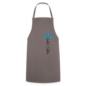 1974 Vintage anniversaire drôles dictons - Tablier de cuisine - gris - Devant - AI Model Male 185 dark (185cm)