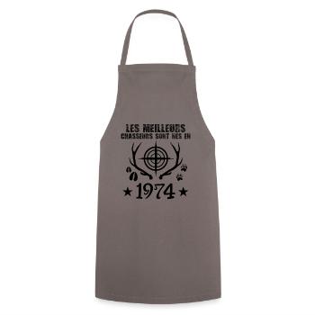 Chasseur | Anniversaire chasseur 1974 cadeau 1974 - Tablier de cuisine - gris - Devant - AI Model Male 185 dark (185cm)