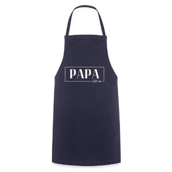 PAPA EST 2026 : Vater 2026 - Das Daddy Vatertag - Kochschürze - Navy - Vorne - AI Model Male 185 dark (185cm)