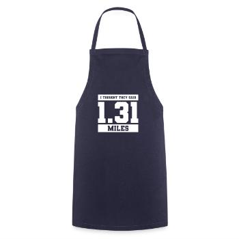 I Thought They Said 1.31 Miles Marathon Running - Kochschürze - Navy - Vorne - AI Model Male 185 dark (185cm)
