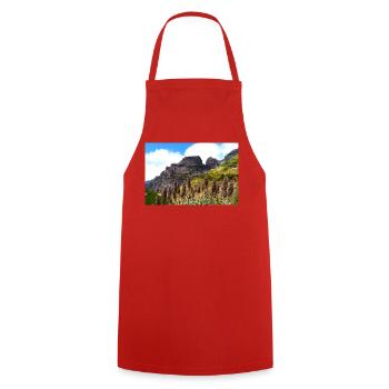 Mountains on Madeira - Kochschürze - Rot - Vorne - AI Model Male 185 dark (185cm)