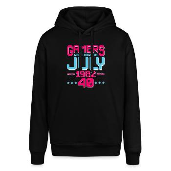 40. Geburtstag Juli Jahrgang 1982 Gamer - Stanley/Stella Unisex Hoodie SOUNDER - Schwarz - Vorne - Alina (178cm) & Michal (187cm)