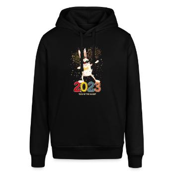 Silvester Party Happy New Year 2023 - Stanley/Stella Unisex Hoodie SOUNDER - Schwarz - Vorne - Alina (178cm) & Michal (187cm)