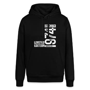 Geburtstagsgeschenk Dezember 1974. Dezember 1974. - Stanley/Stella Unisex Hoodie SOUNDER - Schwarz - Vorne - Alina (178cm) & Michal (187cm)