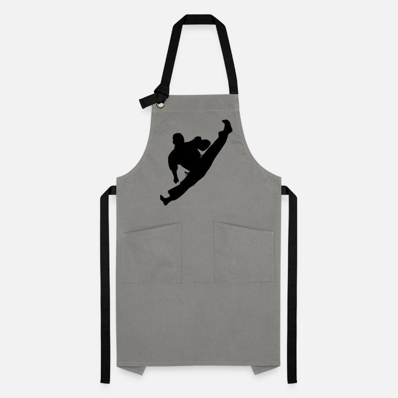 Jumpkick Geri Kick Karate oder Teakwondo Kontrastschürze