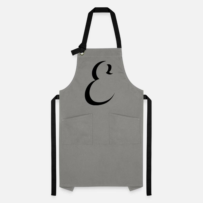 Letter E, Name, der Buchstabe E Kontrastschürze