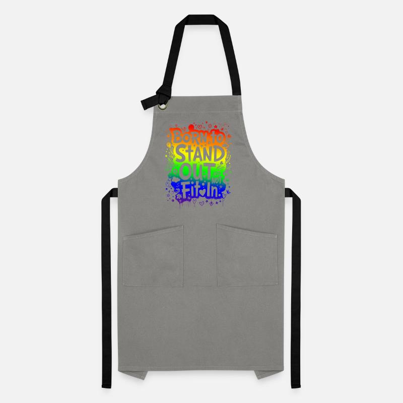 NÉ POUR SE DÉMARQUER, PAS POUR S’INTÉGRER Tablier contrasté