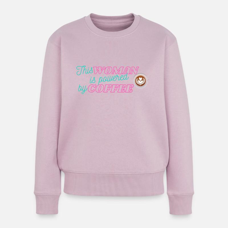 Diese Frau wird von Kaffee angetrieben - Frauen Premium Bio Pullover - Altrosa