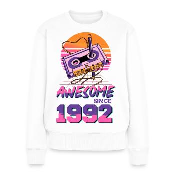 Cassette Neon 1992 - Pull Premium bio Femme - blanc - Devant - Julia (174cm)