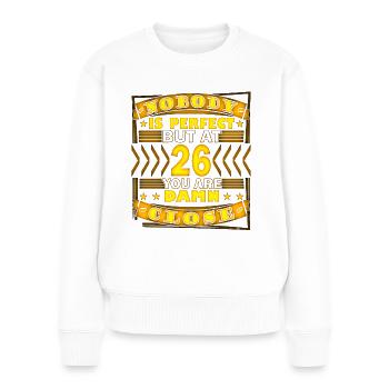 26. Geburtstag - Frauen Premium Bio Pullover - Weiß - Vorne - Julia (174cm)