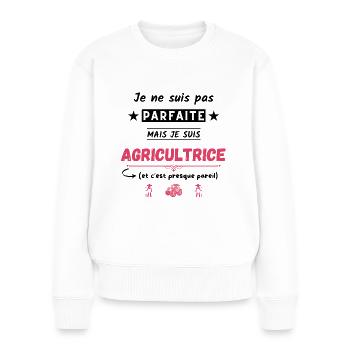 Je ne suis pas parfaite mais je suis agricultrice - Pull Premium bio Femme - blanc - Devant - Julia (174cm)